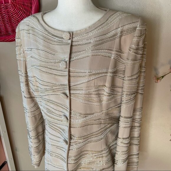 Vintage beaded skirt suit set - Picture 4 of 16